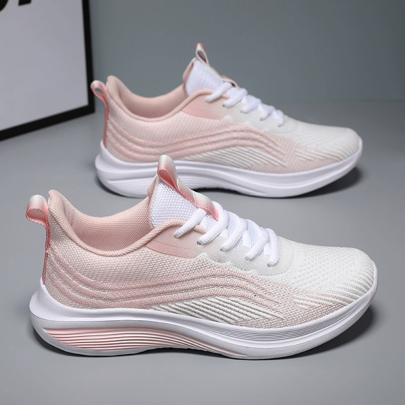 Спортивная обувь для девочек Спортивная обувь для девочек средней школы