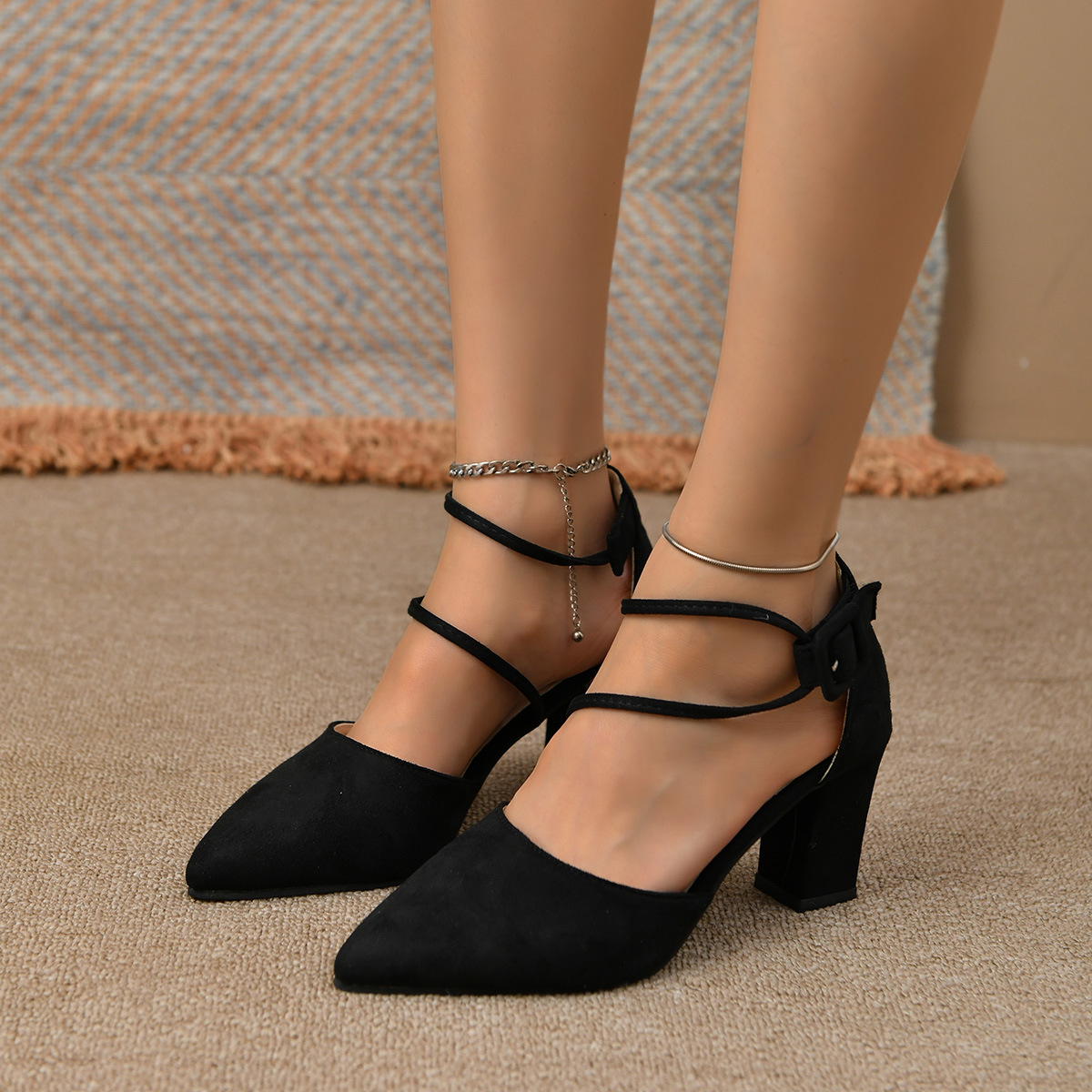 Women's Sexy Solid Color Point Toe Pumps display picture 5