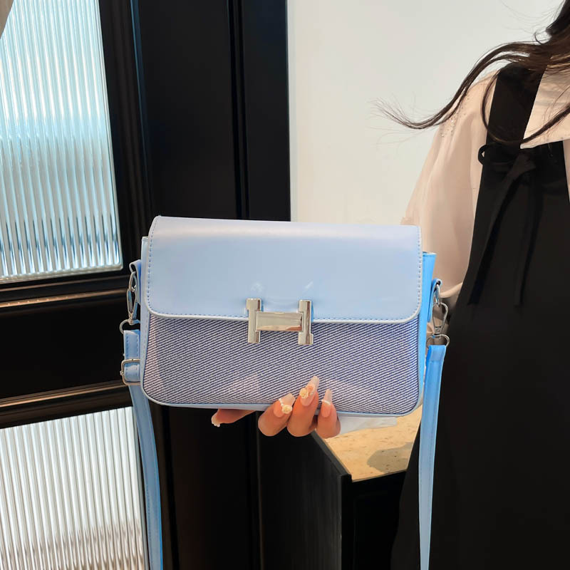 Bolsas transfronterizas lujosas para mujeres 2025 verano nuevo H-bloqueo bolso cuadrado de moda universal retro empalme mochila de hombro