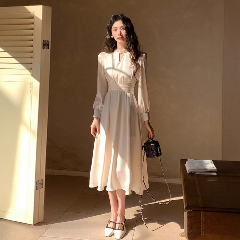 French Socialite Fashion Elegant Beaded Waist Long-Sleeved Acetate Satin Dress High-End Western Style Girl Evening Dress