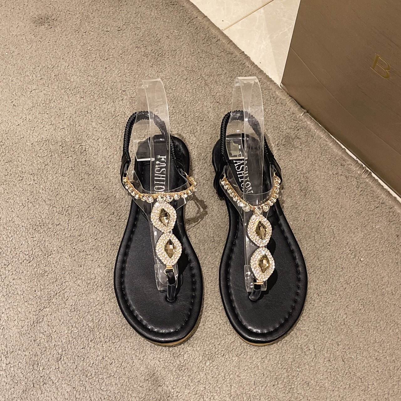 Summer universal sandals flat