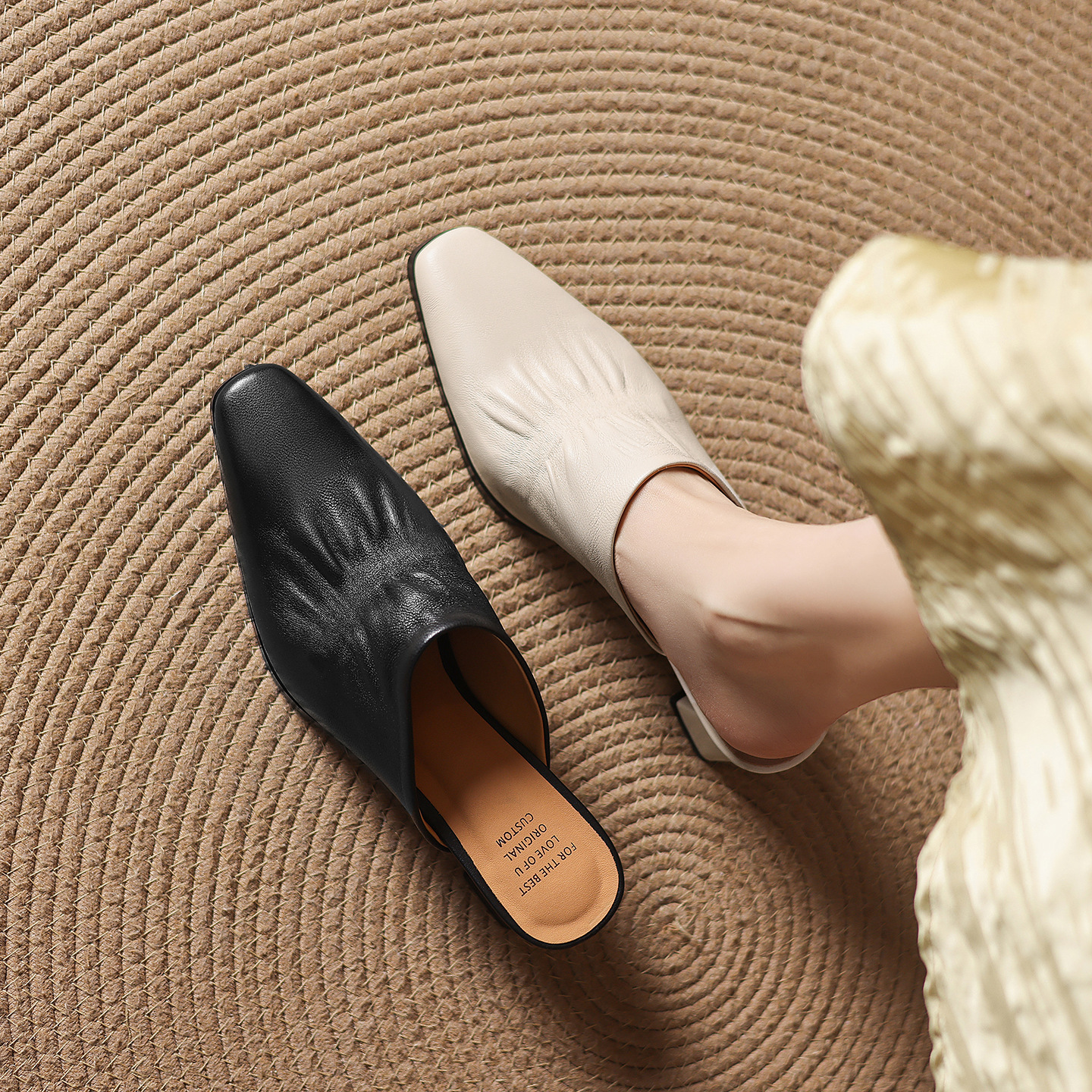 Sandal nữ bít mũi hở gót cao gót thô 5 cm, da bò mùa xuân hè — đen