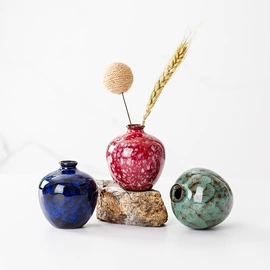 陶瓷工艺品;储蓄罐;装饰花瓶