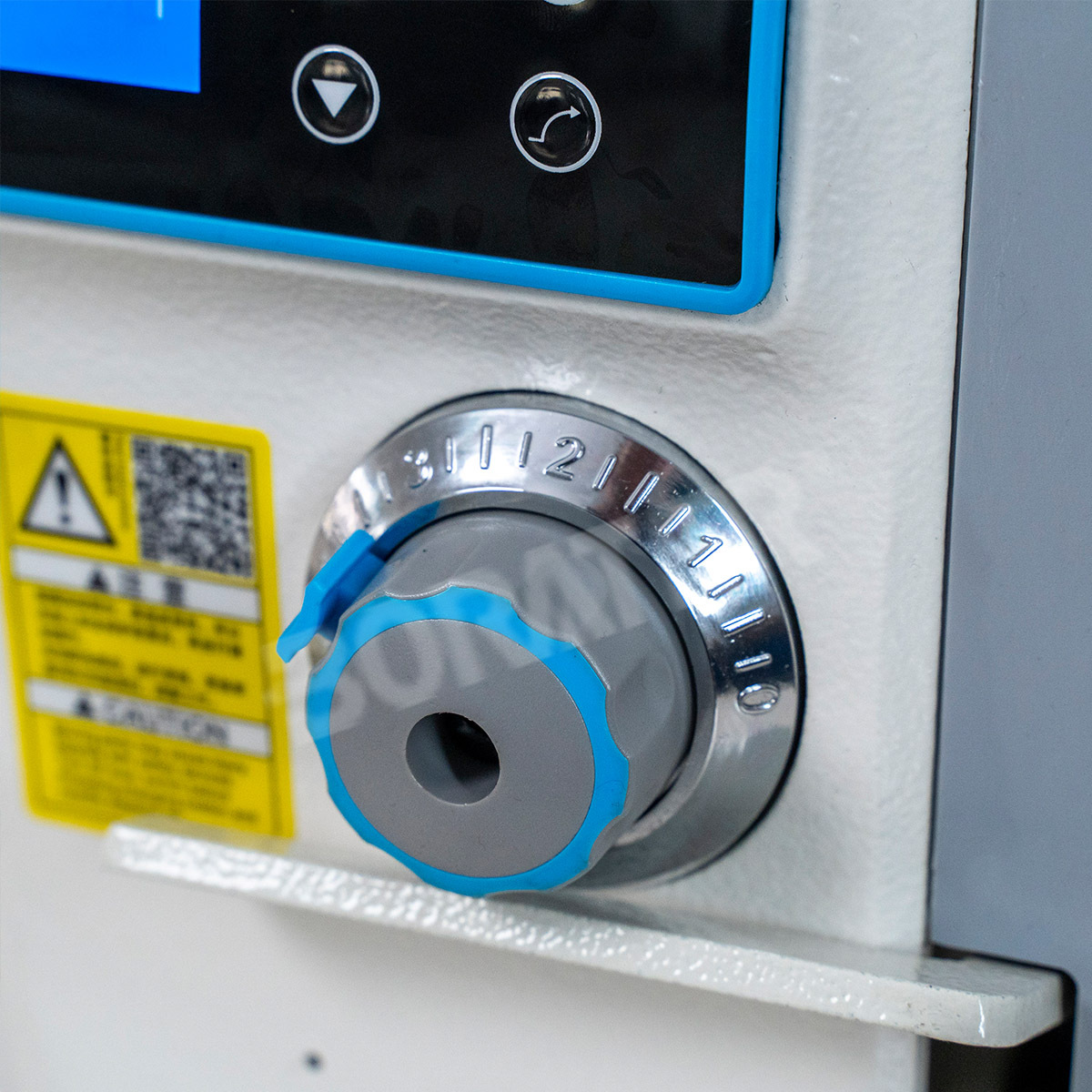 Máquina de coser industrial Polaroid 9001D computadora simple máquina de coser de accionamiento directo máquina de coser de accionamiento directo