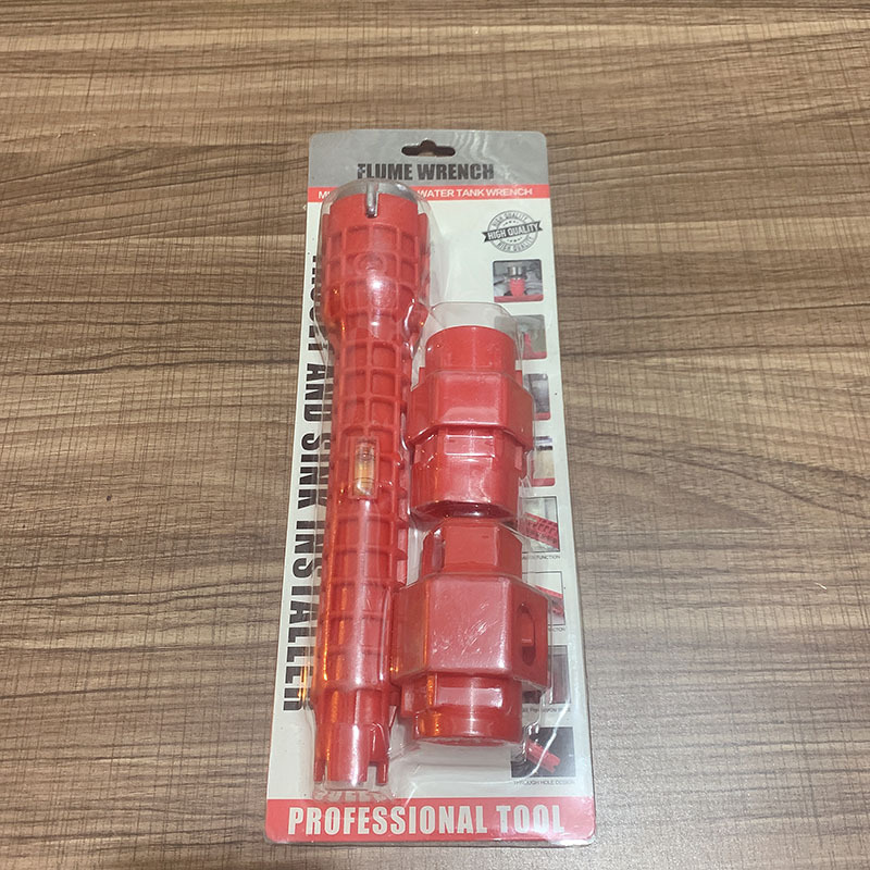 14-in-one 렌치를 설치하기 위해 카드 삽입