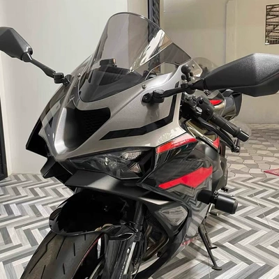 Motorcycle front windshield – goggles