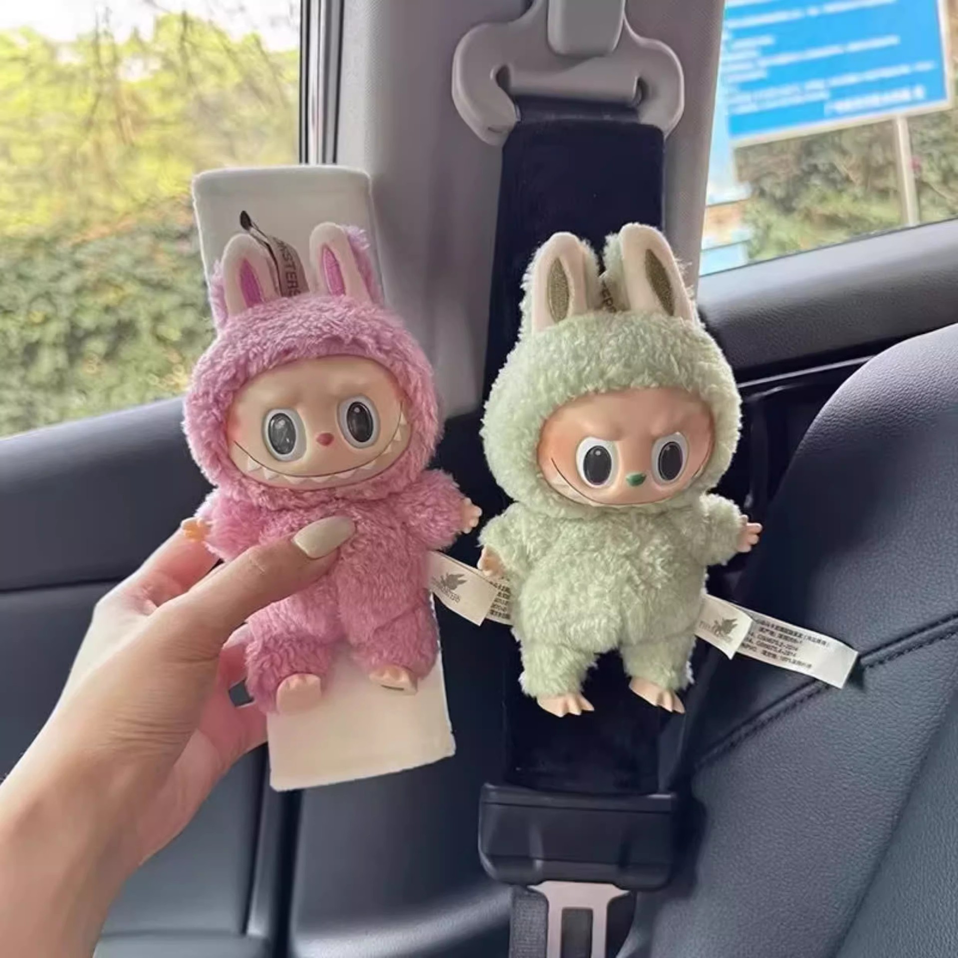 Car Seat Belt Shoulder Pads Protective Covers for a Couple, Creative, Cute, High-End Decorative Dolls