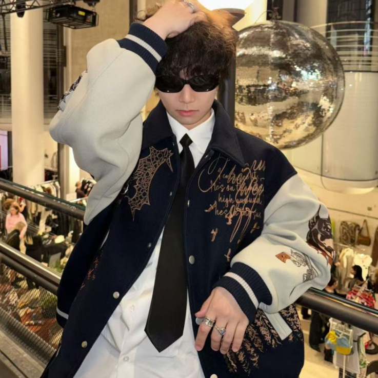 New American-Style Design Pilot Baseball Jacket for Women with Heavy Embroidery and Pu Leather Sleeves, College Style Trendy