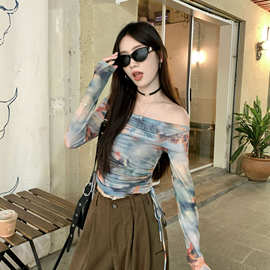 辣妹风一字肩网纱抽褶T恤衫女春夏季修身显瘦纯欲短款设计感上衣