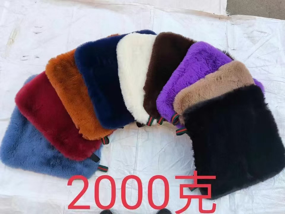 Car seat cushion winter plush three-piece set five-seat rabbit hair short hair warm butt cushion single-seat square cushion universal wool cushion