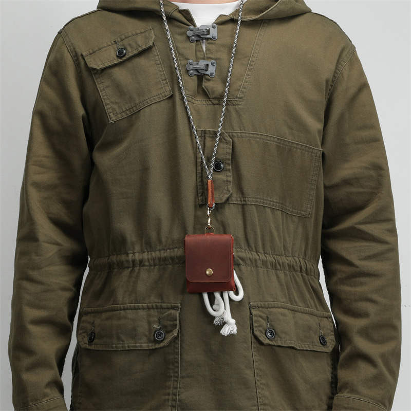 적갈색 랜야드 버전 [크레이지 호스 1층 소가죽]