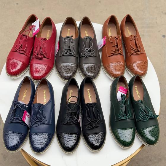 Classic Brogues British Leather Shoes Women's New Color-matching Deep-mouth Round-toe Low-heel Lace-up Shoes