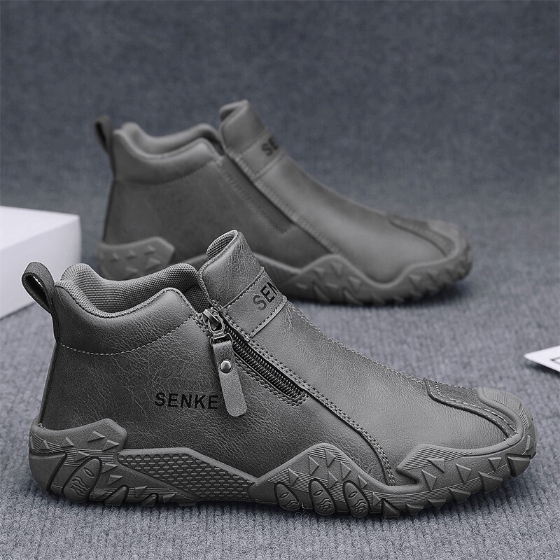 New autumn and winter styles: men's work boots, fleece-lined and thickened for warmth, high-top Martin boots, British-style soft-soled waterproof casual shoes New autumn and winter styles: men's work boots, fleece-lined and thickened for warmth, high-top Martin boots, British-style soft-soled waterproof casual shoes