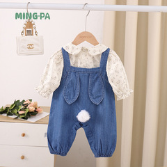 鳴爬嬰童套裝嬰兒春裝女寶寶牛仔背帶長袖上衣春秋a類外套兩件套