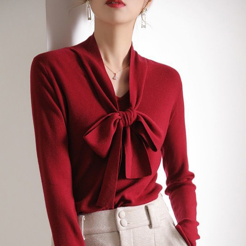 Solid Color Floating Long Sleeve Sweater 2024 Autumn and Winter New Retro Red Soft Waxy Pullover Top V-Neck