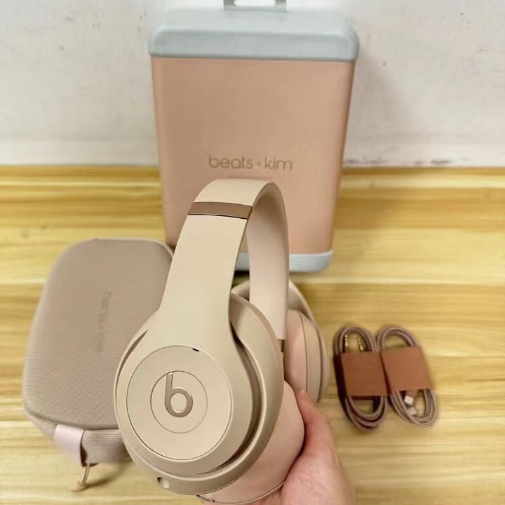 Cross Border New Color Beats Studio Pro Sound Engineer 4 Headset Wireless Noise Canceling Bluetooth Headset Applicable