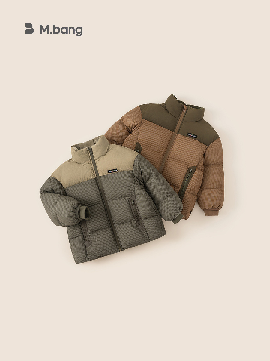 Huzhou Zhili Ropa para niños Chaqueta de invierno para niños 2024 Chaqueta corta de tres pruebas a juego para niños de nuevo estilo