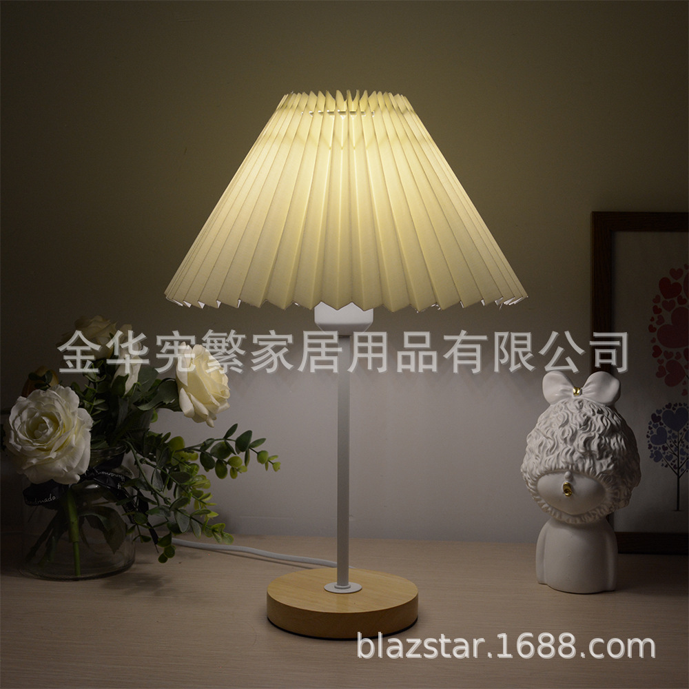Transfronterizo Internet celebridad moderna simple tela Shell decoración del hogar lámpara de mesa lámpara de noche estudio dormitorio Hotel