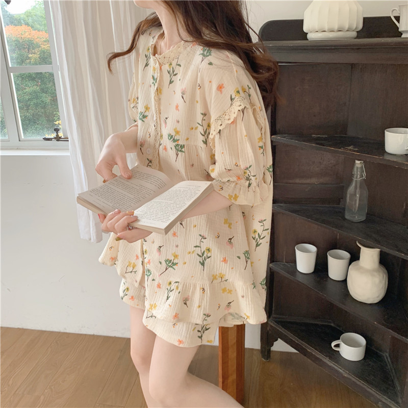 Nuevo pijama de flores de encaje japonés de verano en línea pantalones cortos de manga corta rojos dulces set de ropa para el hogar de estudiantes