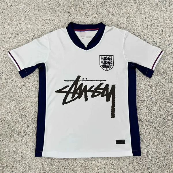 2425 England Lord