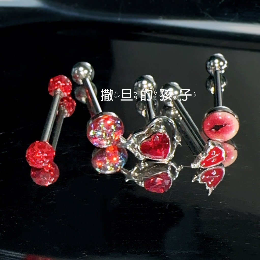 Pointed titanium steel lip stud product view