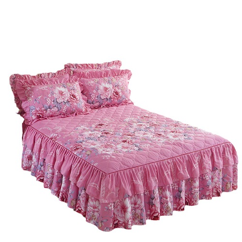Skin-friendly brushed quilted bed skirt three-piece set thickened bed cover Simmons dust-proof anti-slip protective cover single bed cover wholesale