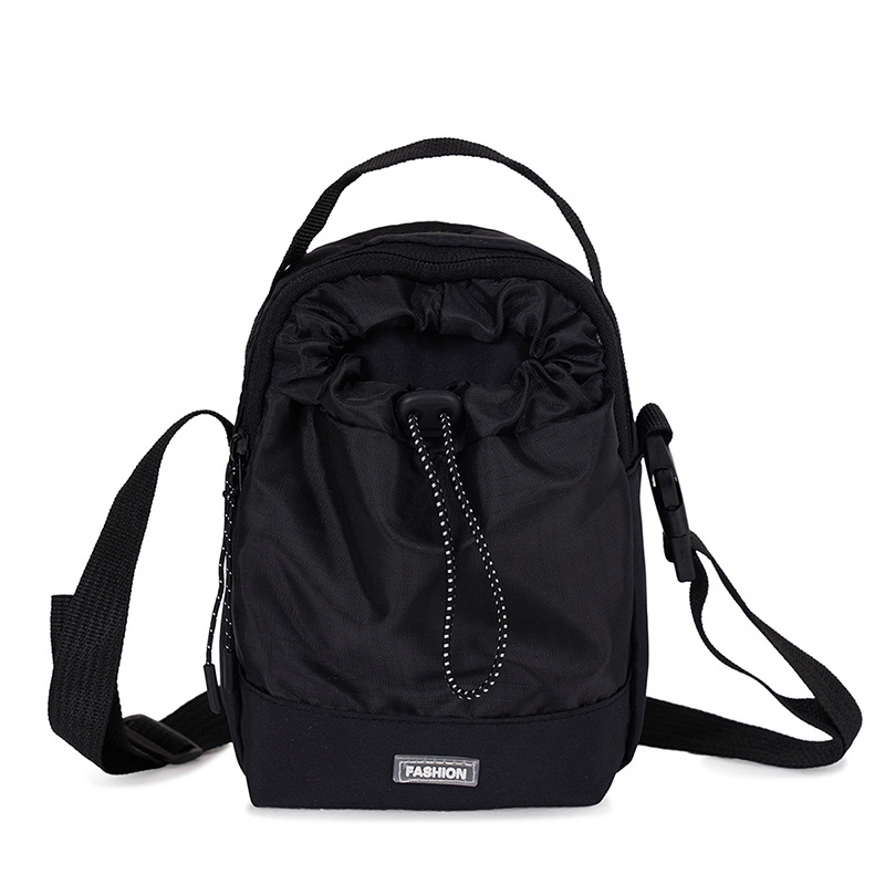 Bolso bandolera para teléfono móvil de verano 2025, nuevo mini bolso ligero para botella de agua, bolso bandolera pequeño informal, bolso deportivo pequeño