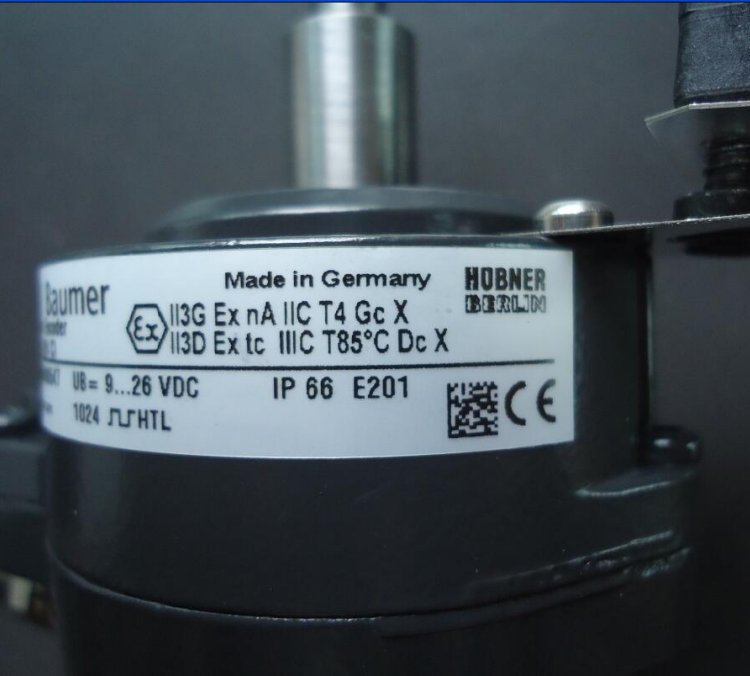 莘默邹工 堡盟BAUMER 编码器 11125005 EIL580P-BT10.5FF.01024.B