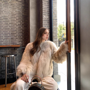 New-style Fake Fox Fur Coat����h����ů�r�Еr��Ƥ�������^�r