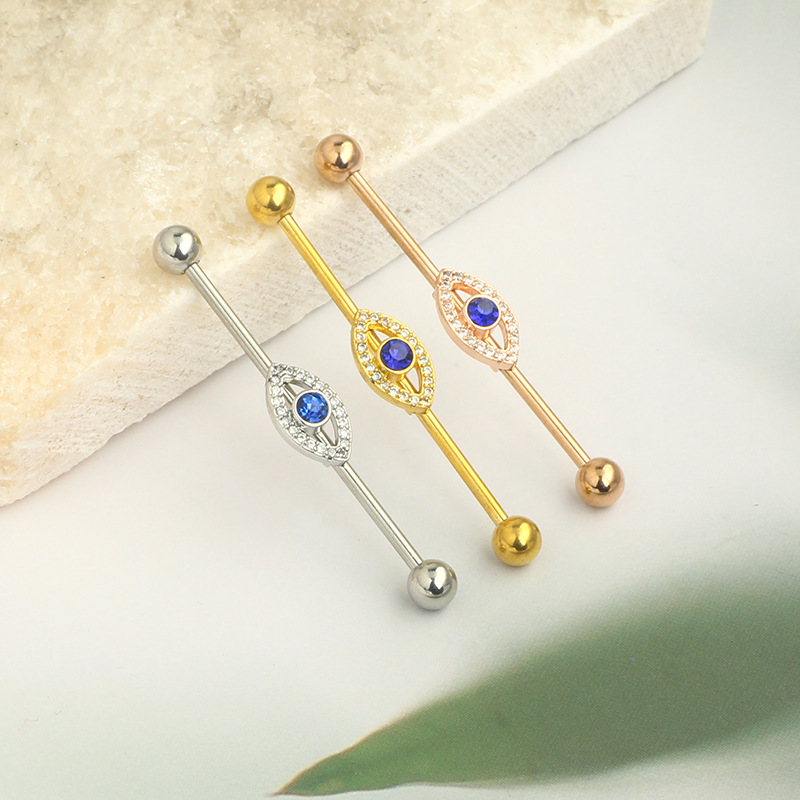 Pointed titanium steel lip stud product view