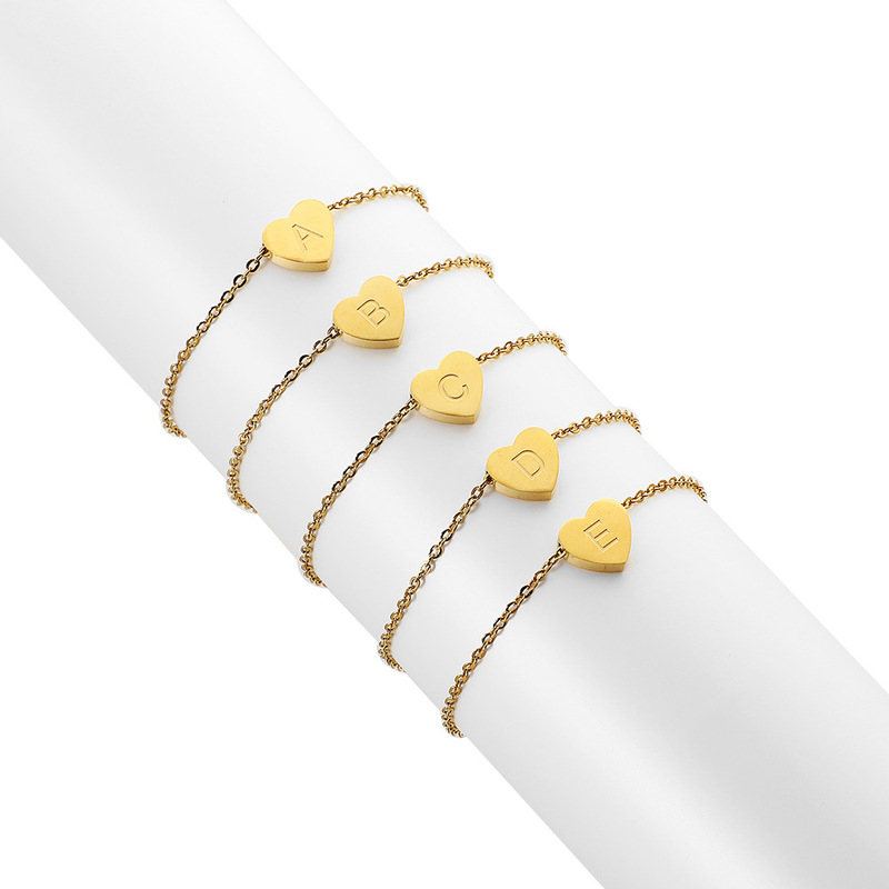 Europe and the United States cross-border fashion stainless steel bracelet 26 English letters with heart-shaped pendant female titanium steel jewelry wholesale