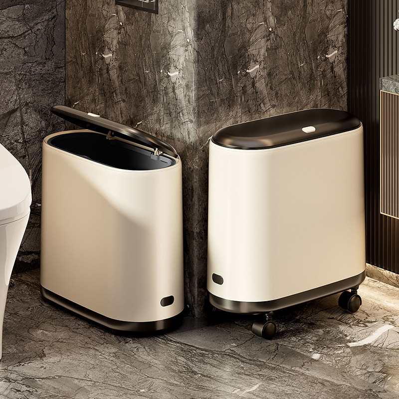 ゴミ箱の家庭用トイレの隙間を挟んで清潔にします。|undefined