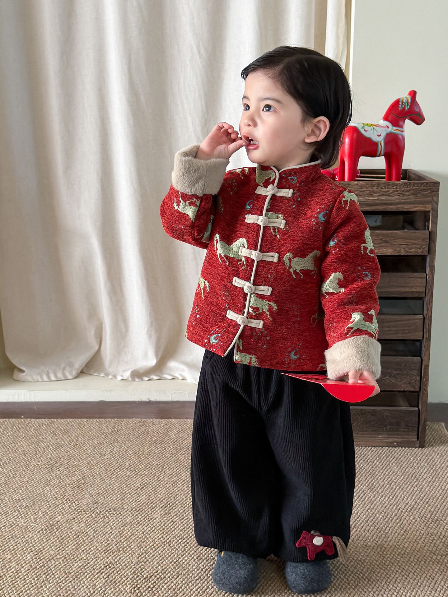 Ropa infantil de azúcar de canela de pera, ropa de invierno, ropa de algodón para niños, ropa de invierno, ropa de algodón para hombres, ropa de nuevo estilo chino
