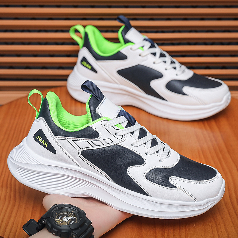 Thin breathable big lightweight sneakers