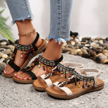 波西米亚大码凉鞋女新款复古休闲罗马风串珠平底防滑夹脚沙滩平底