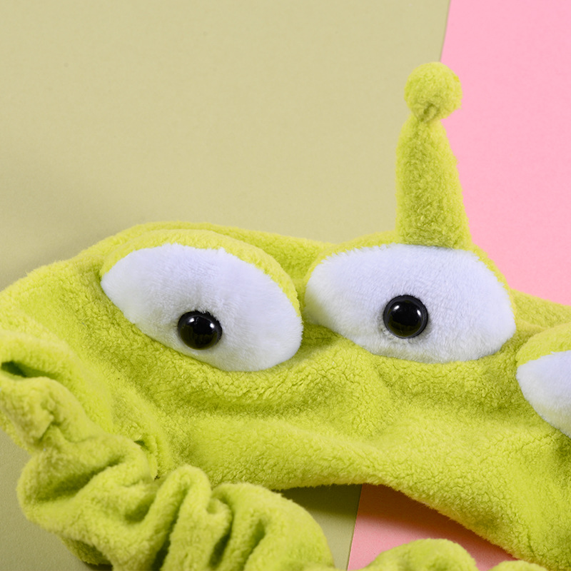 Tres ojos monstruo pelo banda femenina accesorios para el cabello lavado de la cara banda de pelo artefacto venta al por mayor Peluche de ala ancha dibujos animados Otoño e Invierno