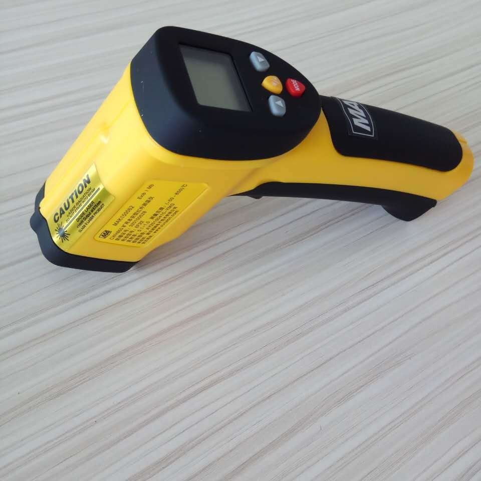 山东济宁神东CWH850矿用红外测温仪（干电池/30s）配套
