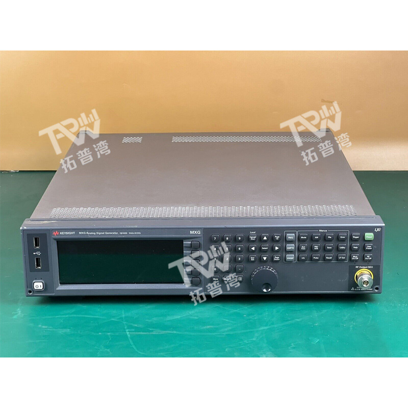 Keysight 是德科技 9 kHz 至 40 GHz N5183B 微波模拟信号发生器