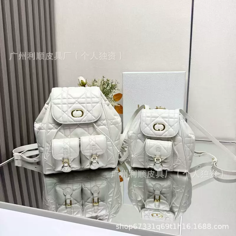 Backpack, handheld small bag for leisure, genuine leather, worn on the shoulder
