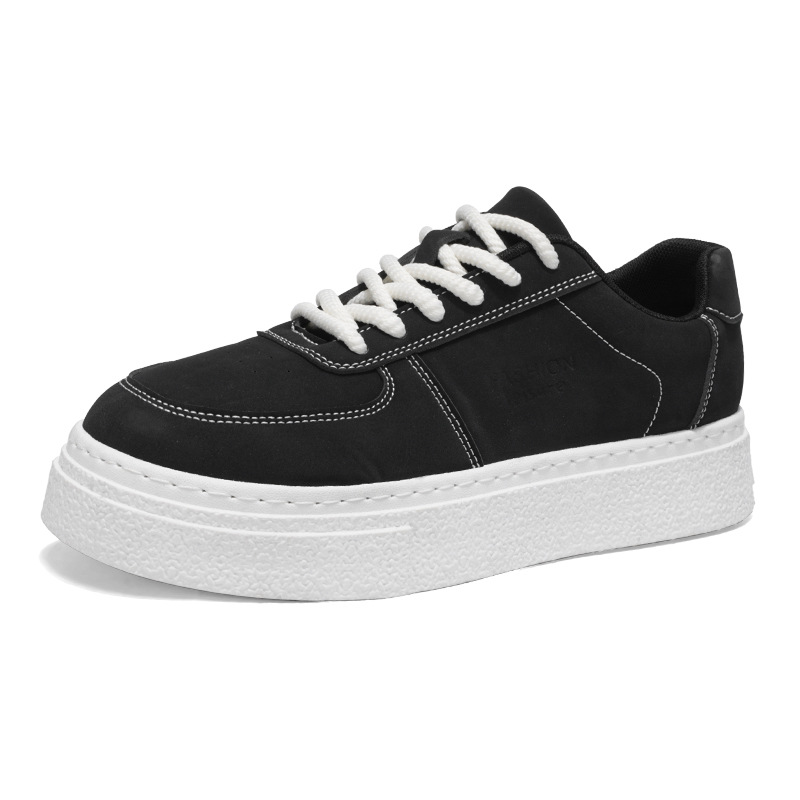 Zapatos de hombre de gran tamaño, zapatillas transpirables de cuero No. 46, nueva tendencia de verano 2025, zapatos de cuero deportivos casuales antideslizantes de suela gruesa