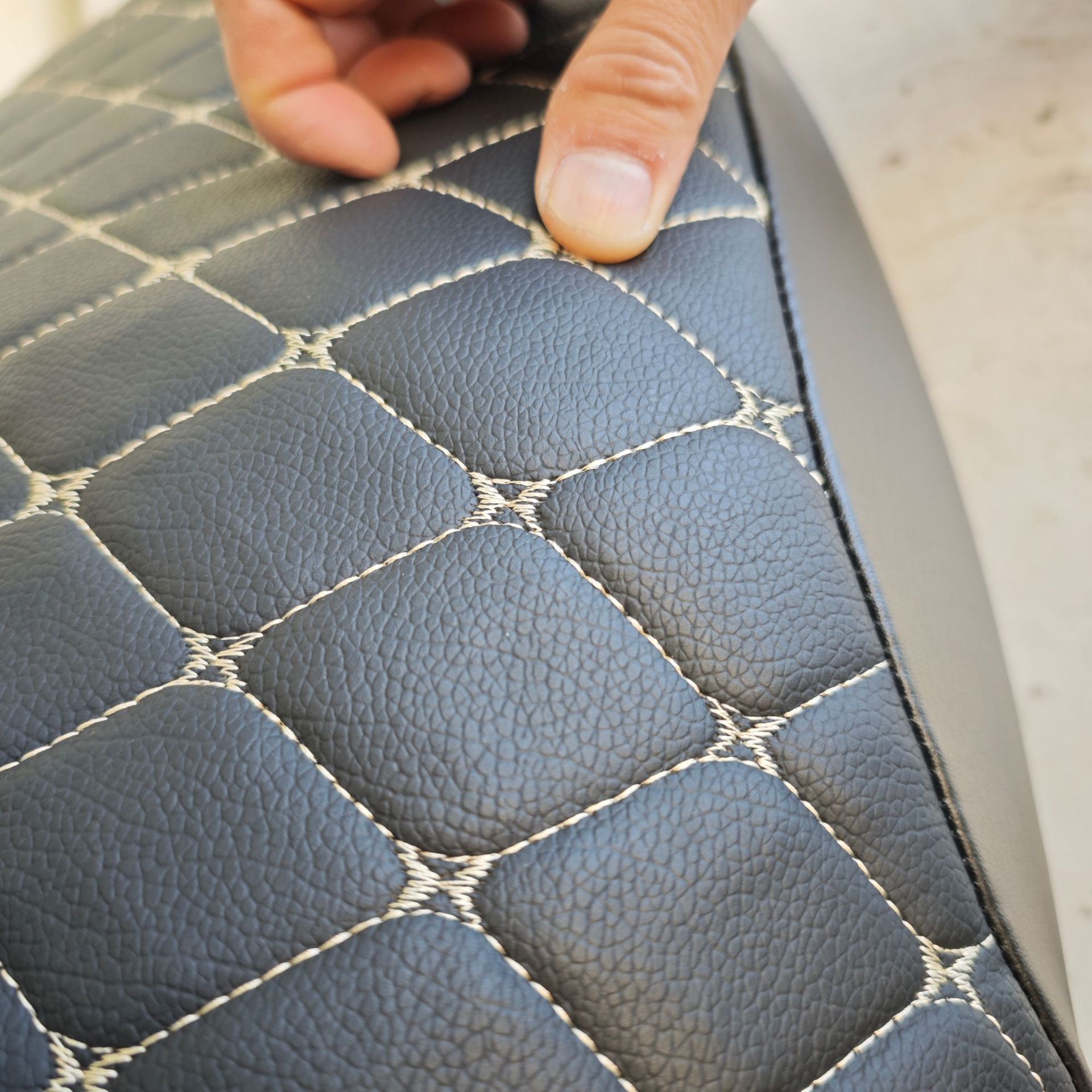 Suitable for Haojue Motorcycle Yudrill 125T Cushion Cover Sunscreen Waterproof Cooling Thickened Leather Rainproof Hot Seat Cover