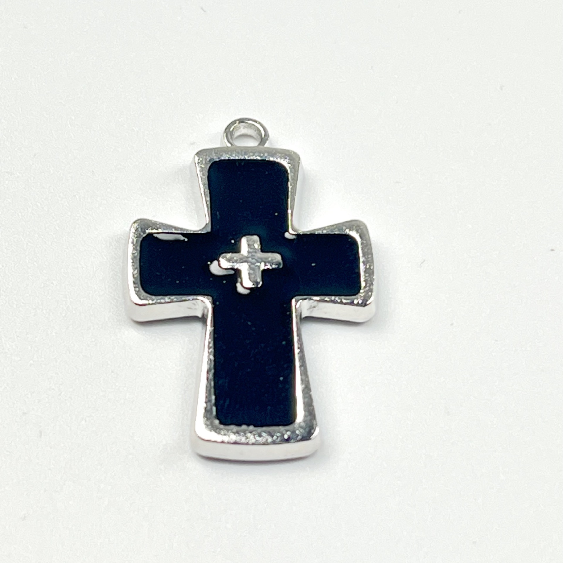 Accesorios de joyería de aleación de bricolaje Colgante de cruz de plata retro Pulsera Collar Pendientes Decoración de ropa Colgante