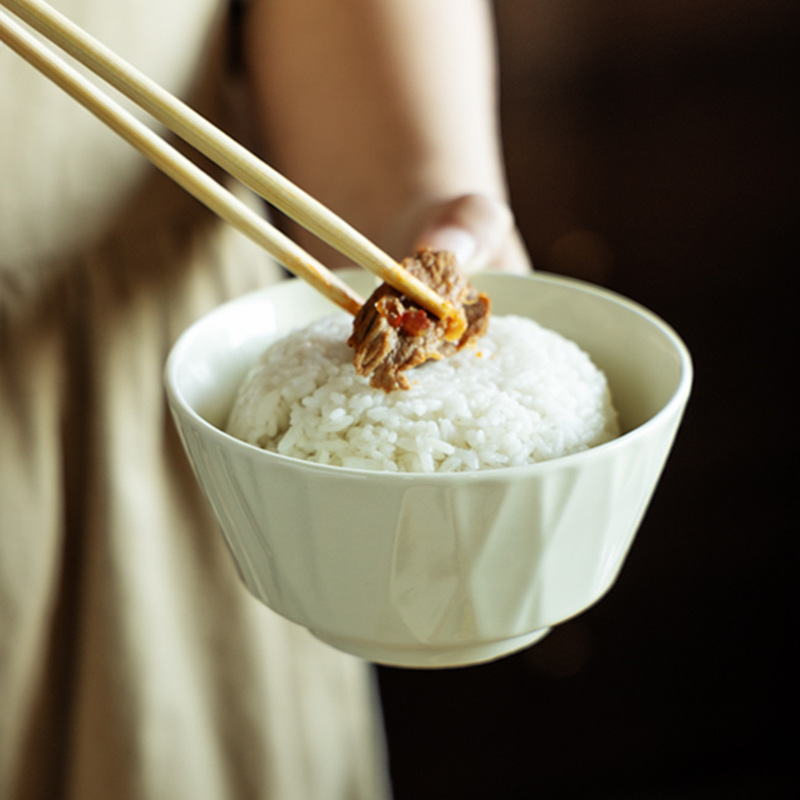 Tazón de arroz de cerámica simple y práctico de estilo retro, tazón de postre, tazón de arroz doméstico de alto valor, tazón de color sólido, tazón pequeño