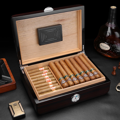 CIGARLOONG Cedar Wood Mature External Humidity Meter Large Capacity Piano Lacquer Storage Cabinet