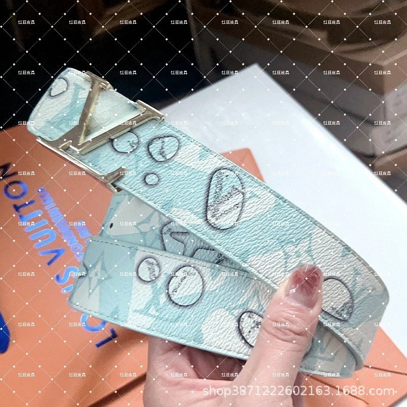 新款时尚男士商务休闲百搭字母涂鸦平滑扣腰带牛仔裤潮流网红|undefined