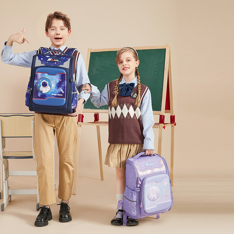 Mochila escolar espacial para hombres de escuela primaria