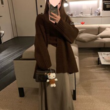 慵懒风气质宽松显瘦加厚中长款V领白色毛衣针织开衫女外套秋冬季