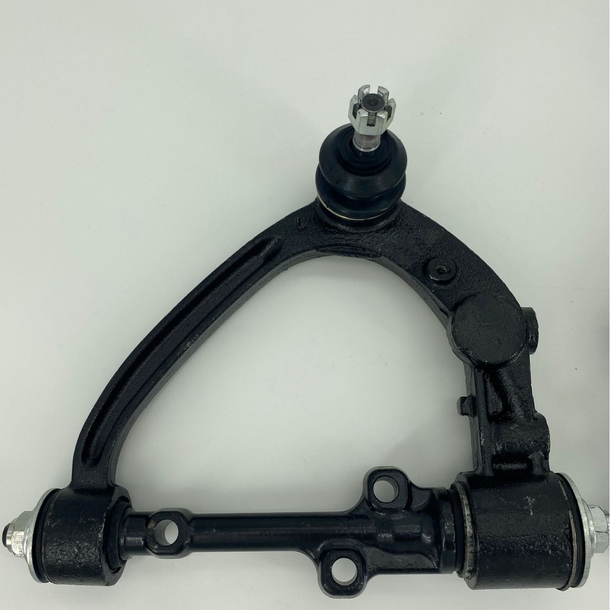 Suitable for Toyota Coaster upper control arm 48068-29225 48067-29225 48067-29215