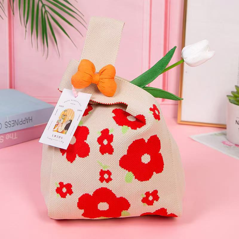 베이지색 작은 꽃무늬 + 액세서리 색상 랜덤