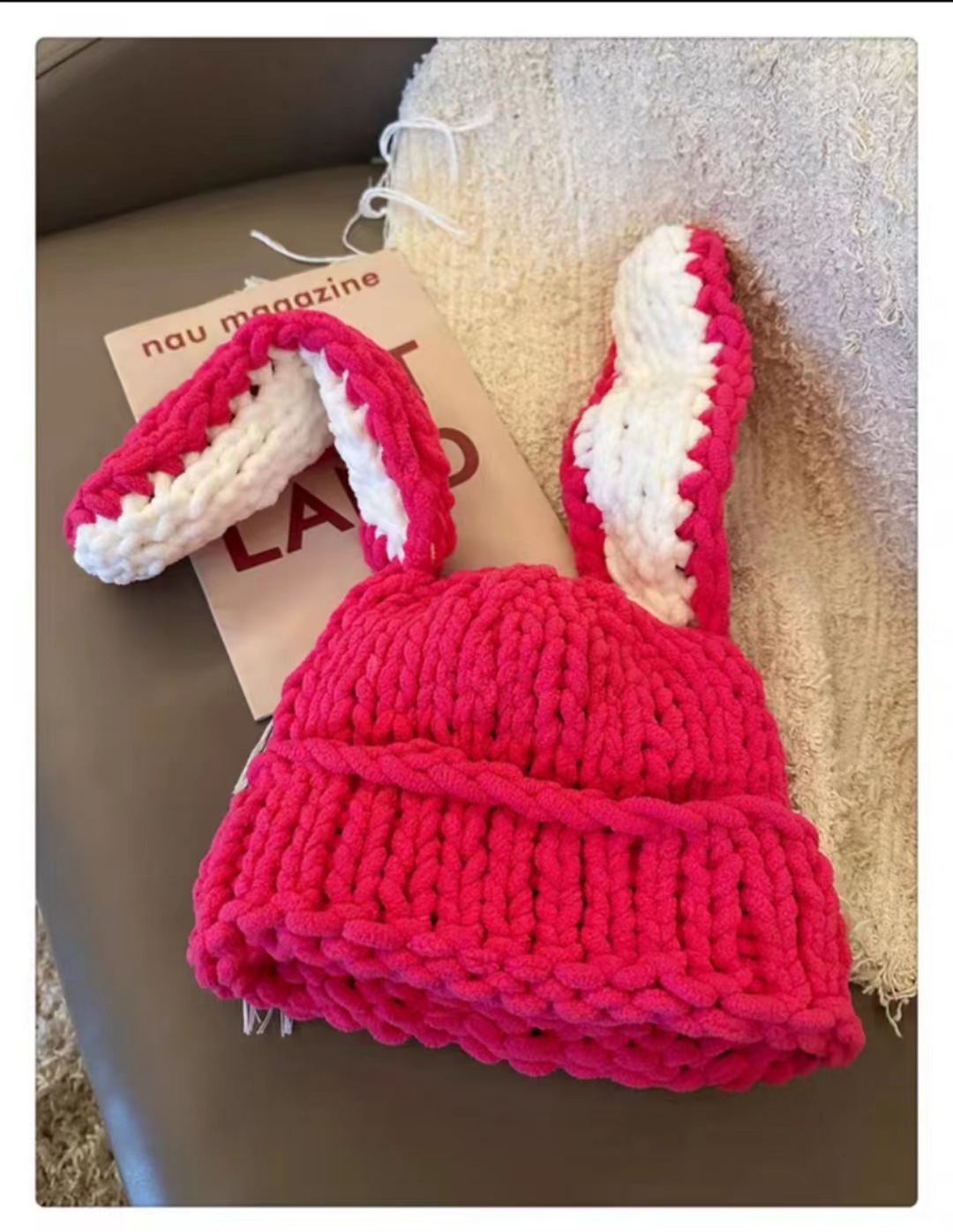 Nouveau dessin animé oreilles de lapin mignonnes et douces chapeau tricoté à la main avec du fil de laine pour la chaleur polyvalente et le visage des enfants mettant en valeur un petit chapeau en laine_voghion.com